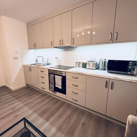 Modern Smart 2 Bedroom Apartment Central Манчестър Екстериор снимка
