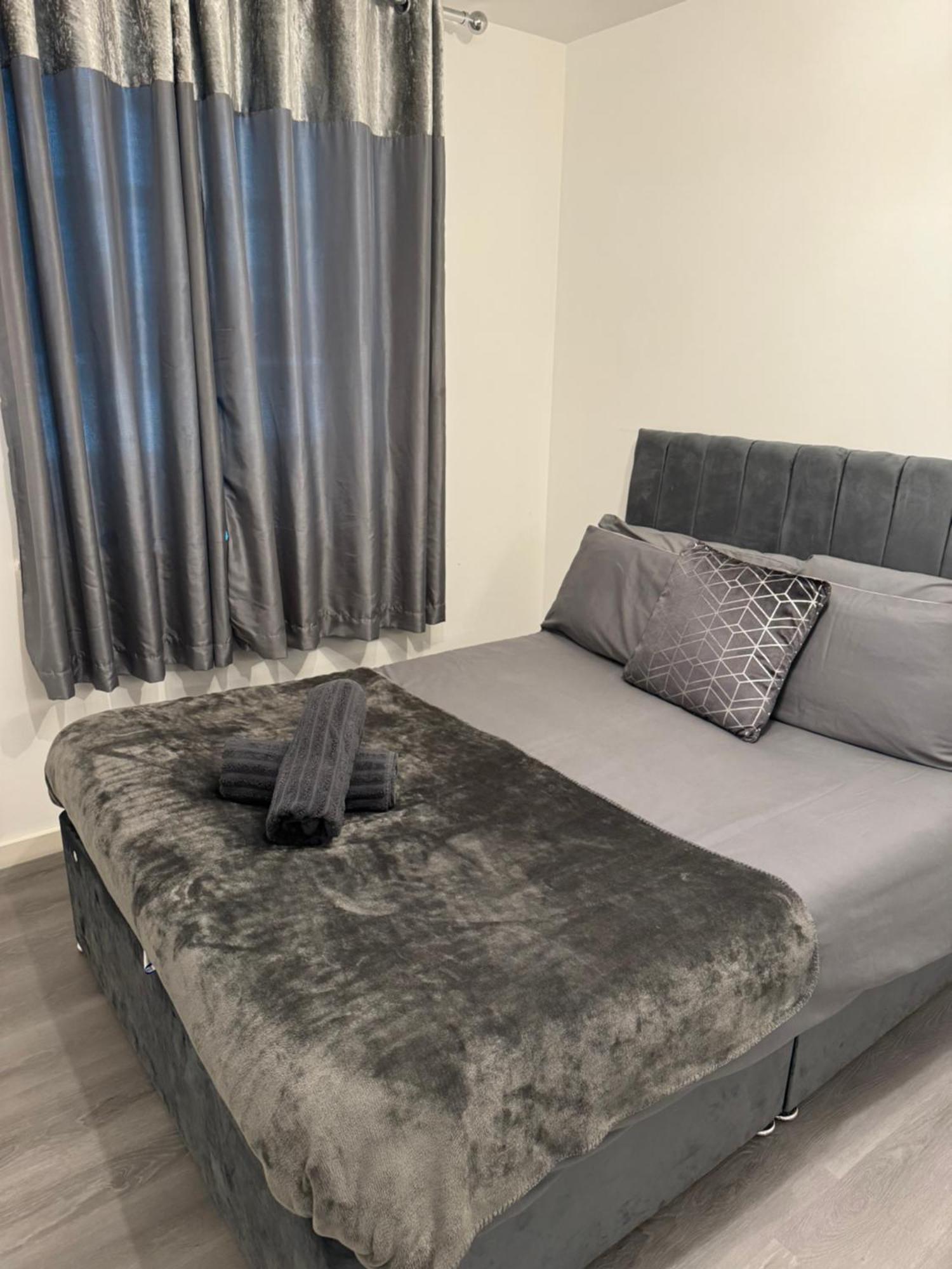 Modern Smart 2 Bedroom Apartment Central Манчестър Екстериор снимка