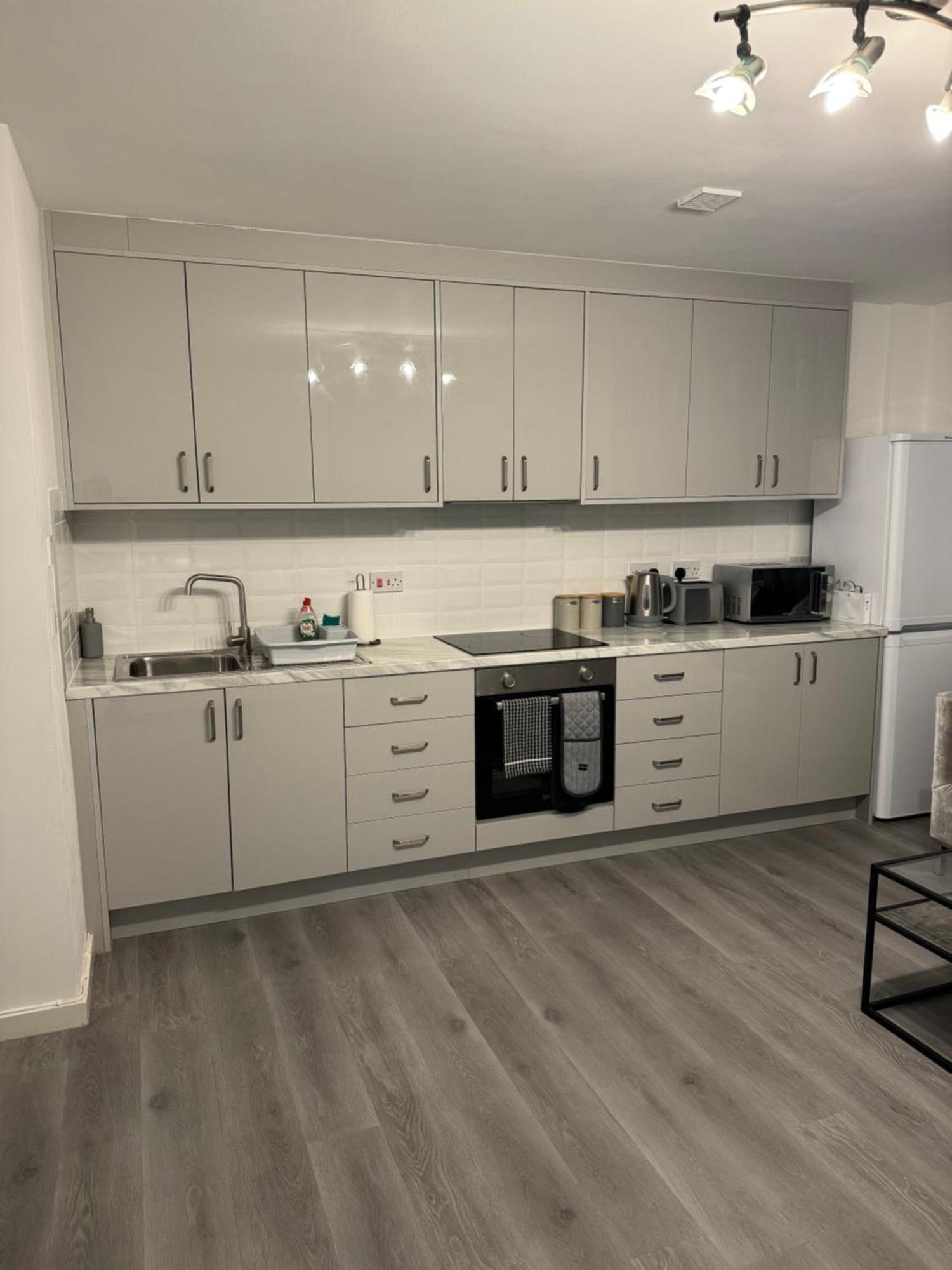 Modern Smart 2 Bedroom Apartment Central Манчестър Екстериор снимка