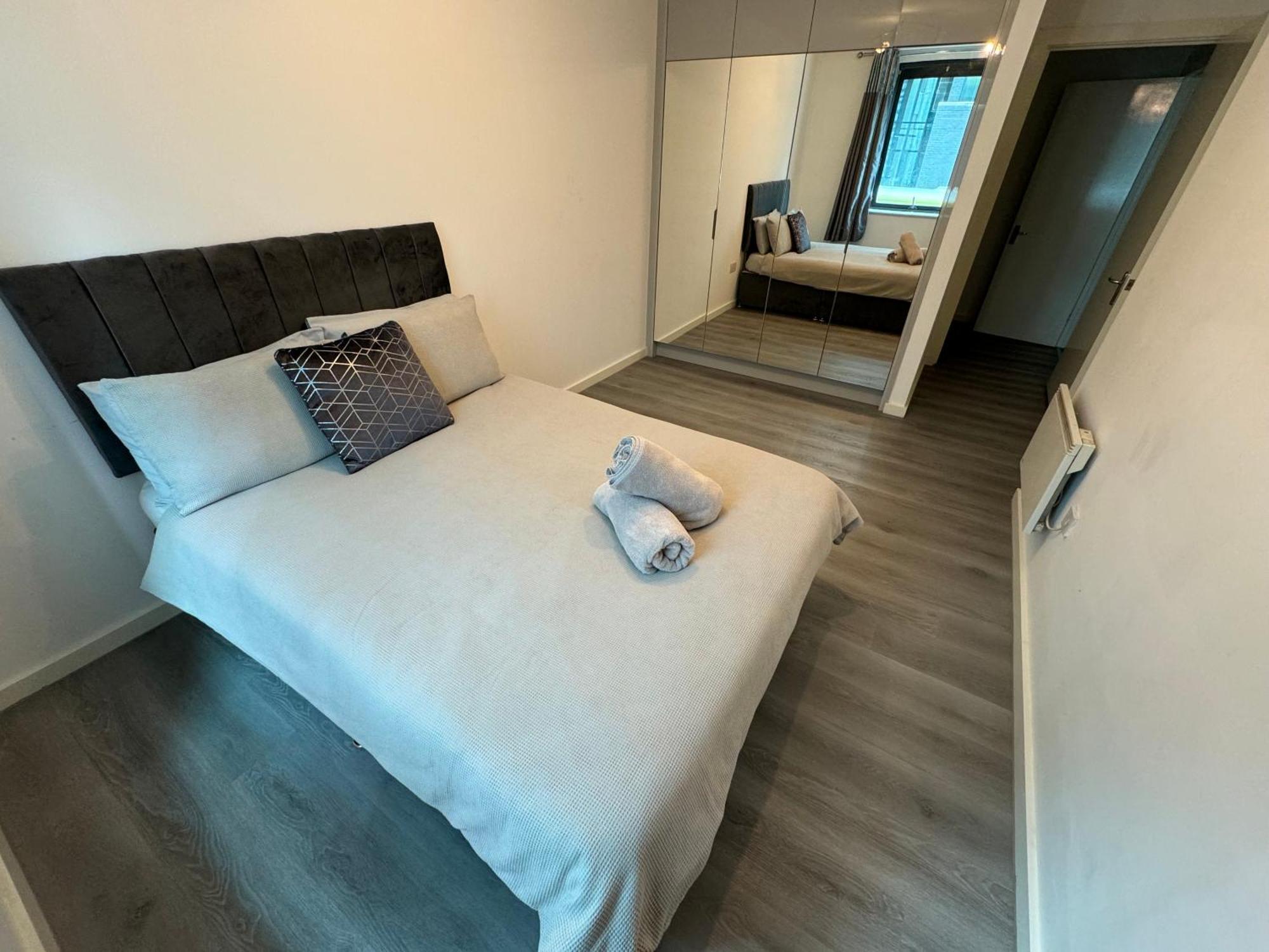 Modern Smart 2 Bedroom Apartment Central Манчестър Екстериор снимка