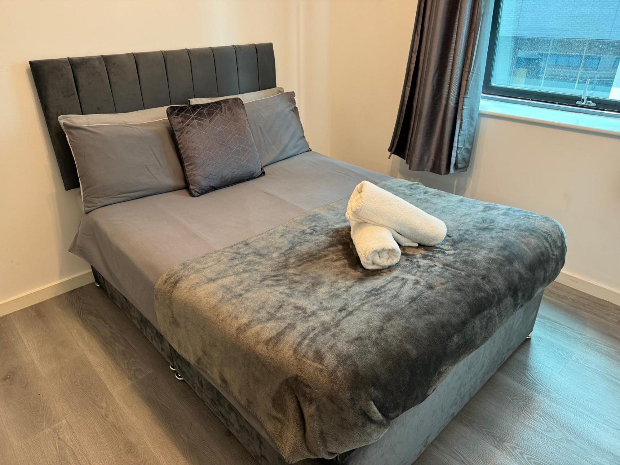 Modern Smart 2 Bedroom Apartment Central Манчестър Екстериор снимка
