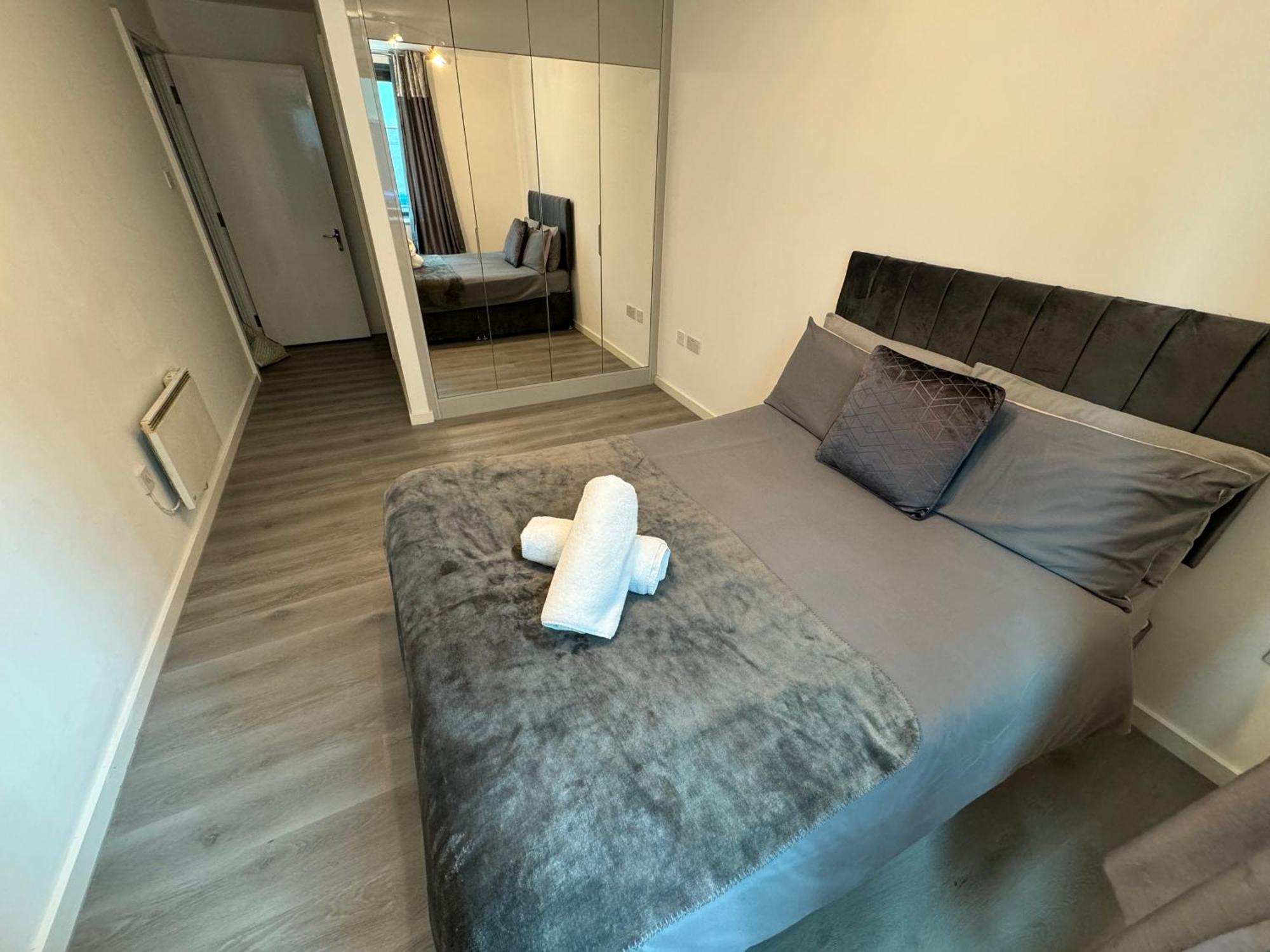 Modern Smart 2 Bedroom Apartment Central Манчестър Екстериор снимка